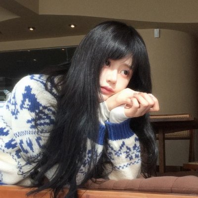 泄露春光